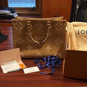 Louis Vuitton Beige Monogram Tote